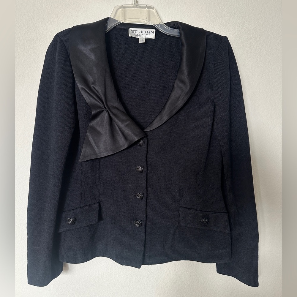 Vintage St. John Women's Black Blazer with Satin Collar